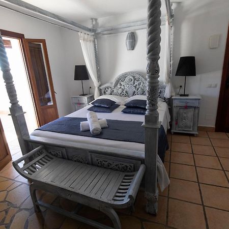 Buenavista Suites Hotel Boutique Санта-Эулалия-дель-Рио Экстерьер фото
