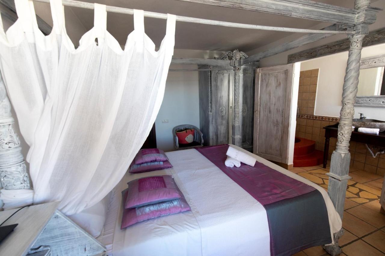 Buenavista Suites Hotel Boutique Санта-Эулалия-дель-Рио Экстерьер фото